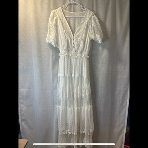 Lace Maxi Dress BDCoco Size Large